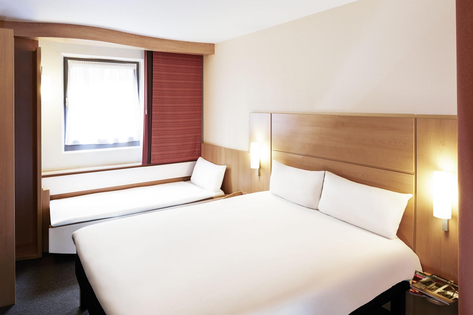 B&B Hotel Marseille Bonneveine Экстерьер фото