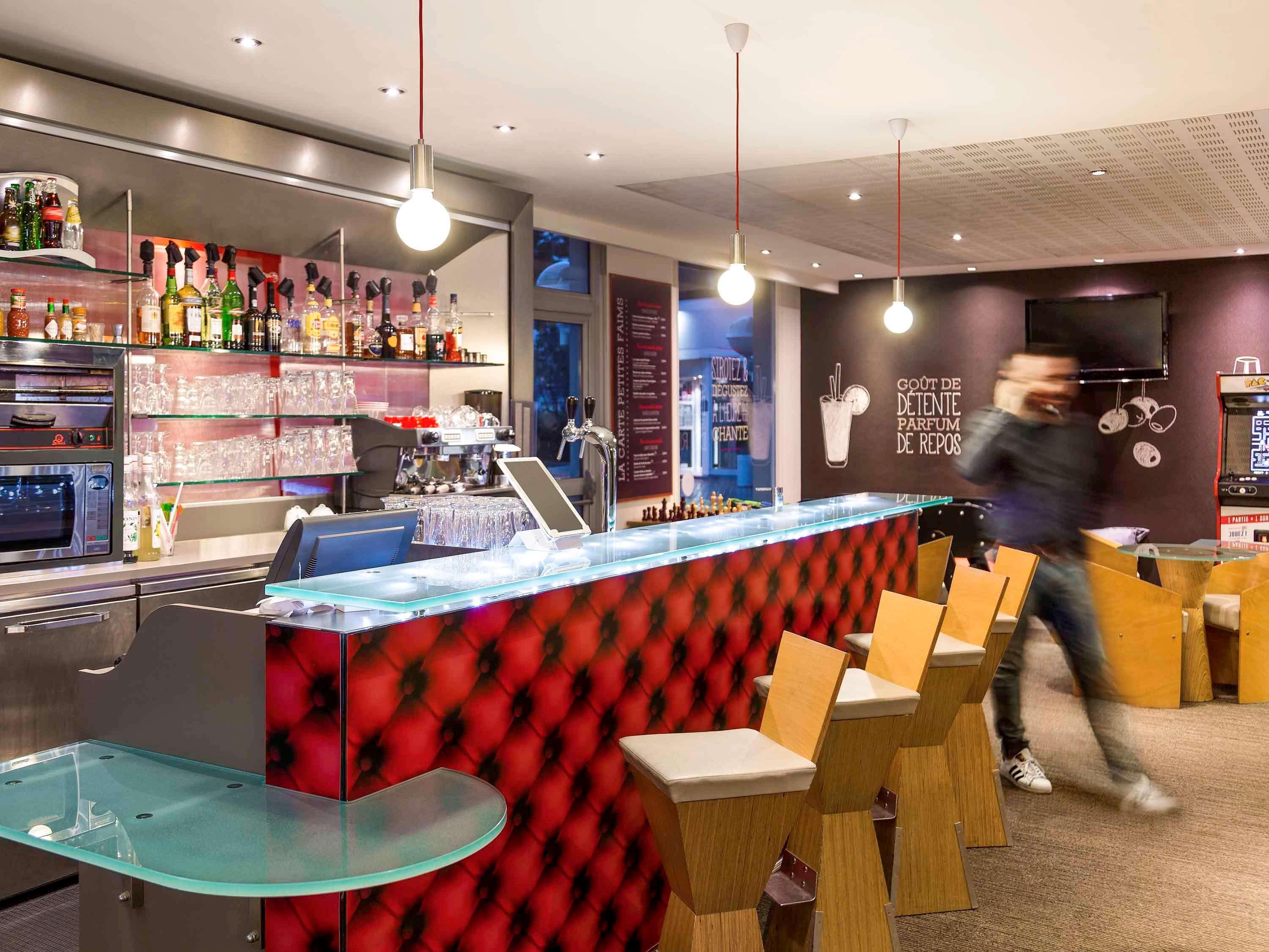 B&B Hotel Marseille Bonneveine Экстерьер фото