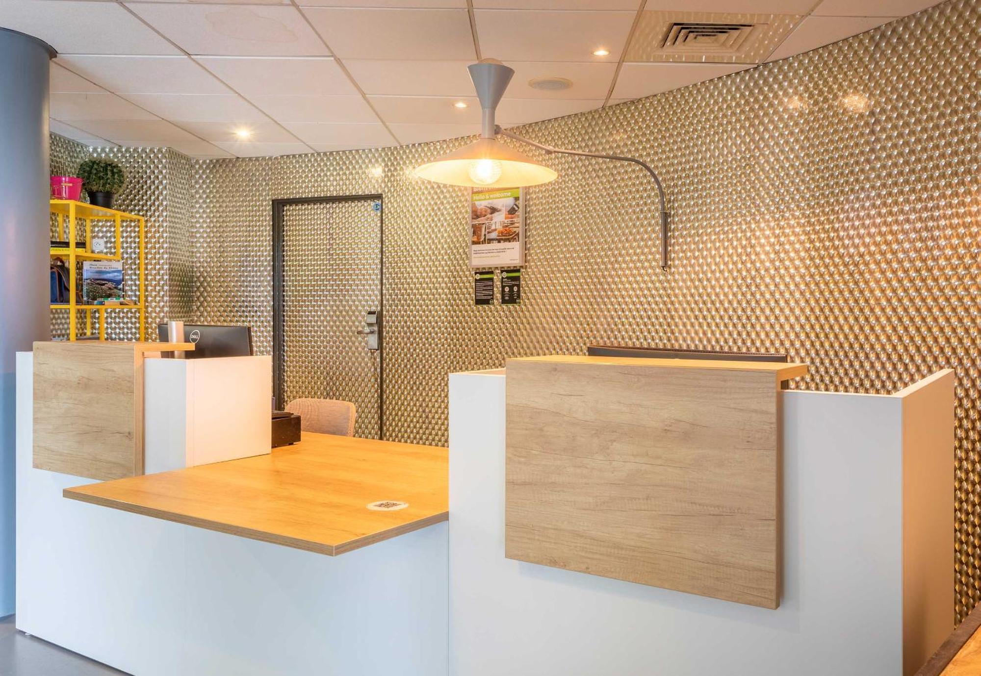 B&B Hotel Marseille Bonneveine Экстерьер фото