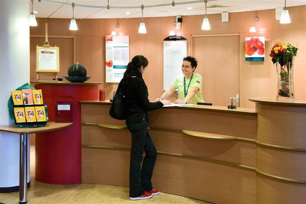 B&B Hotel Marseille Bonneveine Экстерьер фото