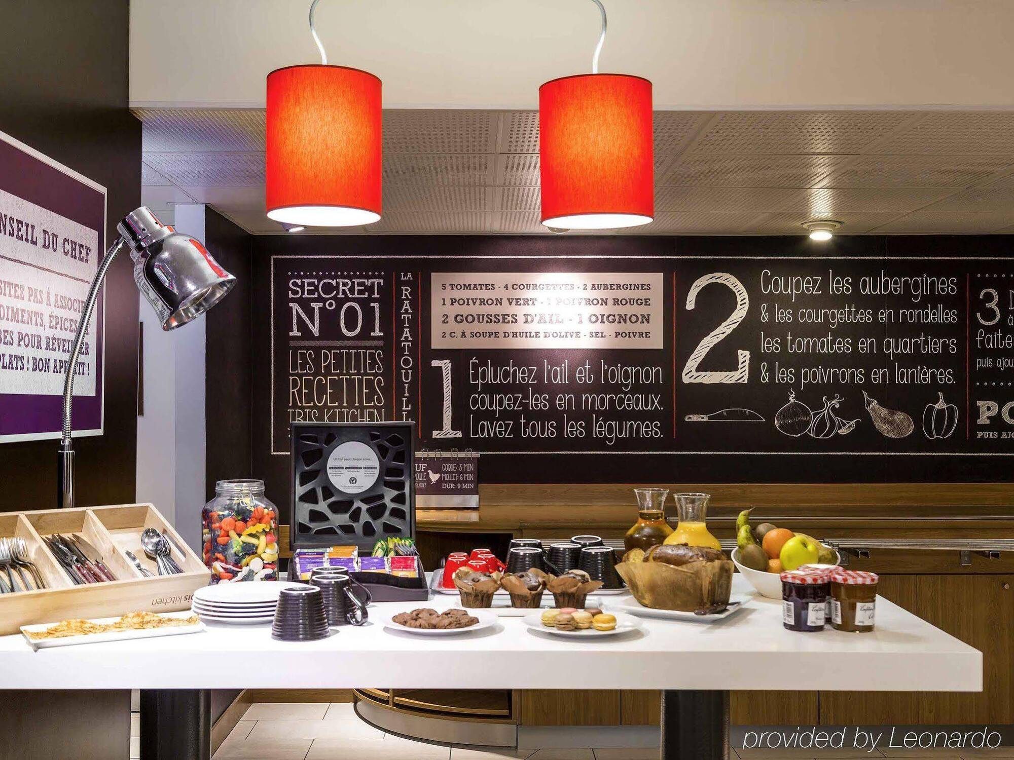 B&B Hotel Marseille Bonneveine Экстерьер фото